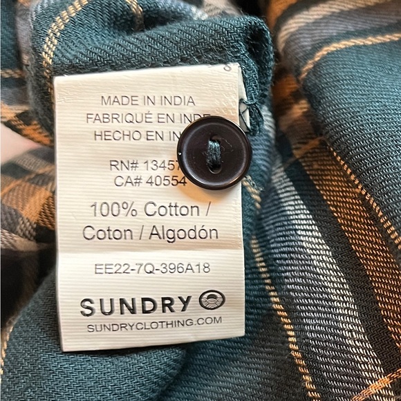 Sundry for Evereve Forest Green Plaid Tunic Shirt with Heart and High-Low Hem - Picture 7 of 7